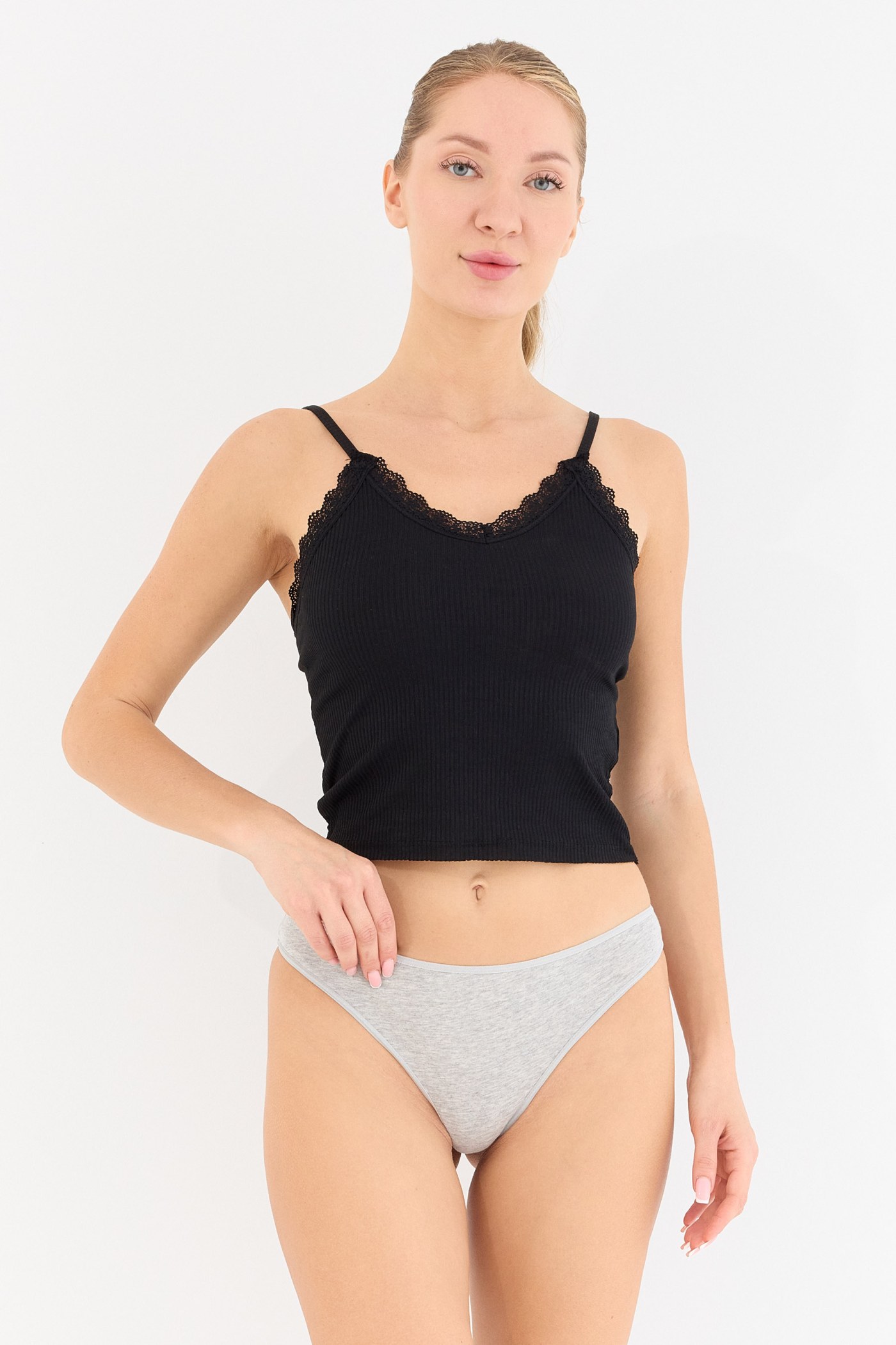 Air Gri Tanga Külot